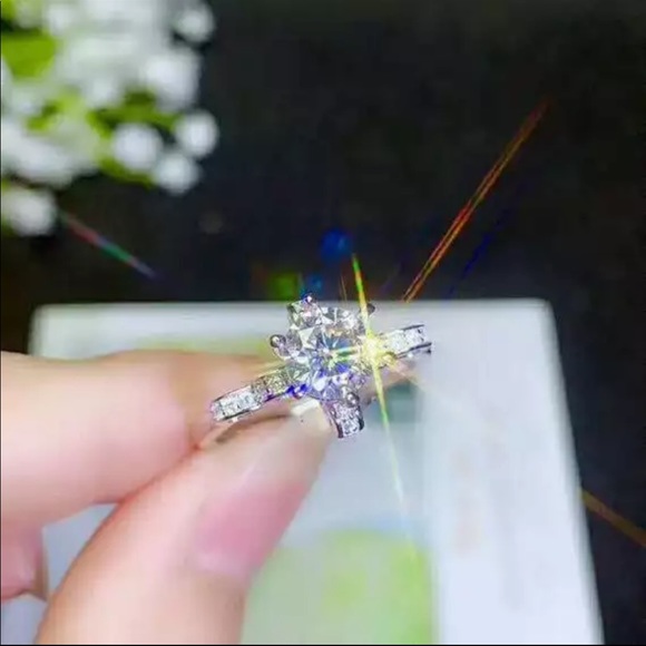 New 925 Silver Bowknot Flower Diamond Ring - Picture 5 of 6